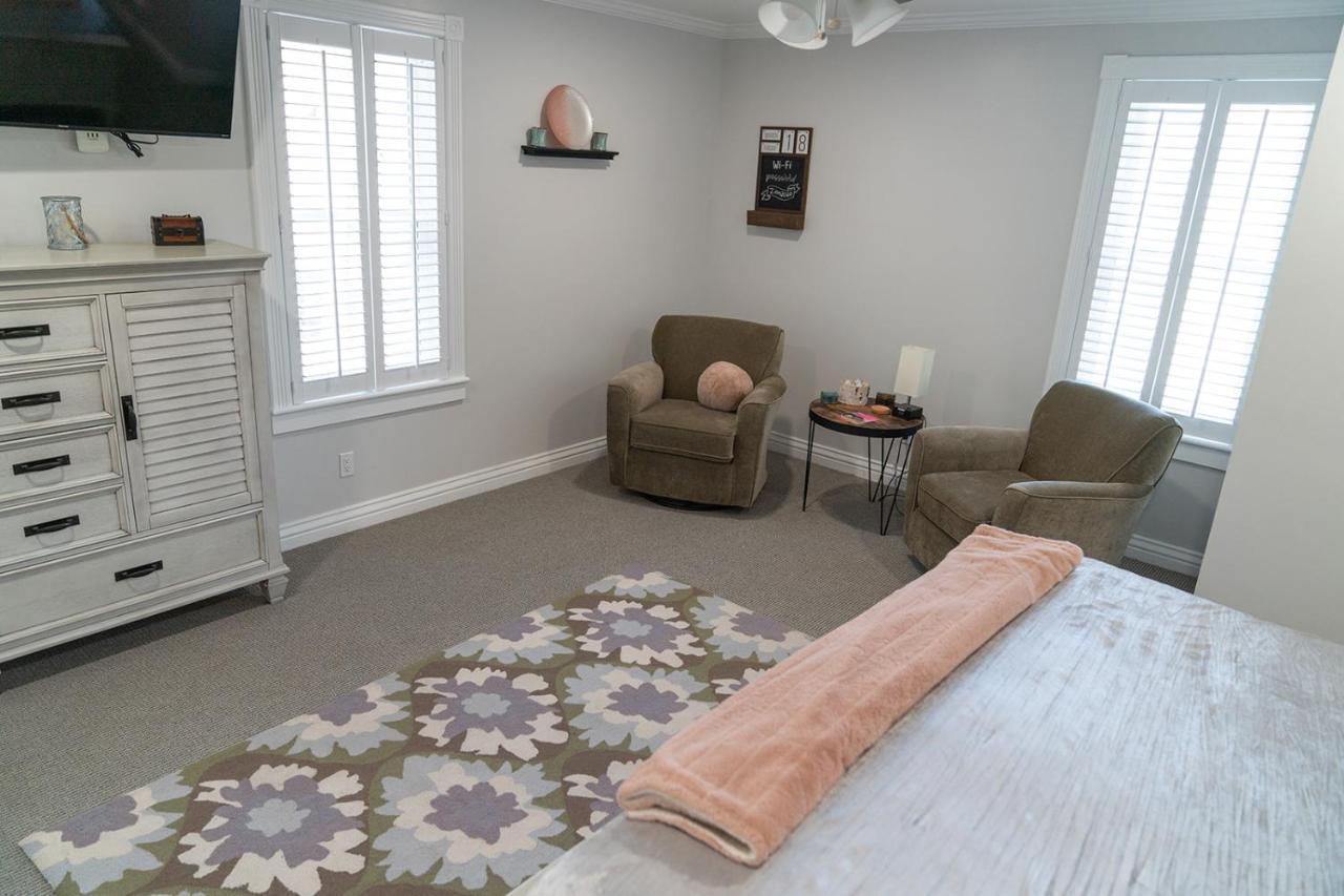 Tyler Inn At Zion Rockville Bagian luar foto