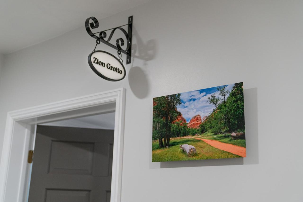 Tyler Inn At Zion Rockville Bagian luar foto