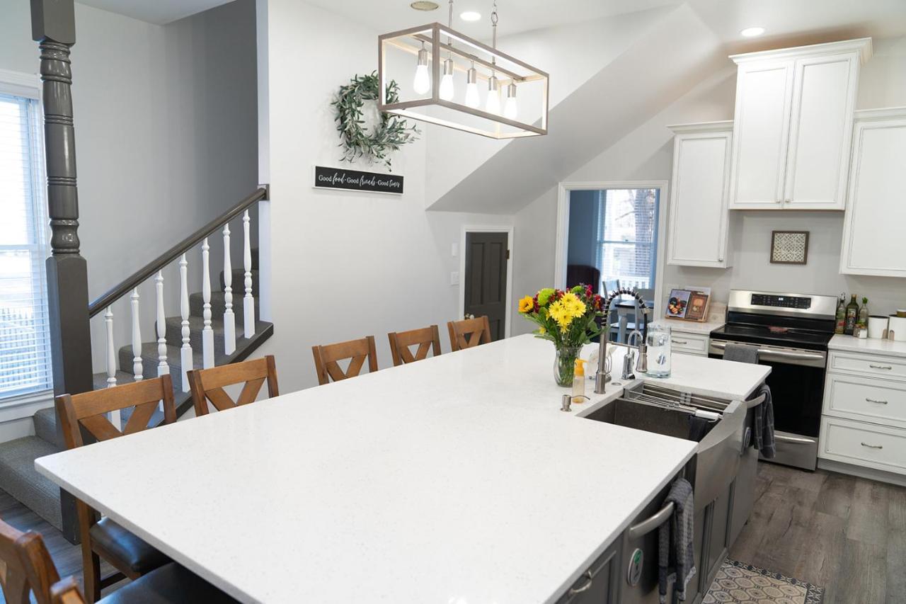 Tyler Inn At Zion Rockville Bagian luar foto