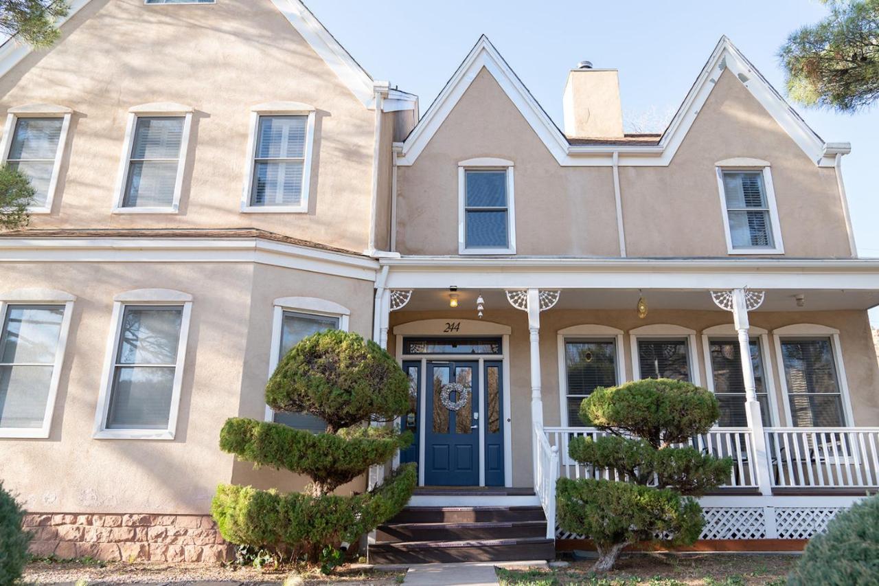 Tyler Inn At Zion Rockville Bagian luar foto